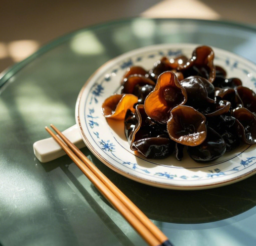 木耳久泡真的會(huì)產(chǎn)生劇毒嗎？食品安全檢測(cè)儀的原理與應(yīng)用